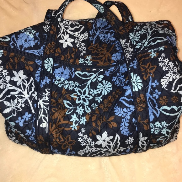 Vera Bradley Duffle bag - Picture 1 of 5